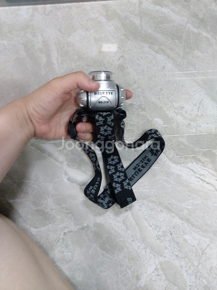 헤드랜턴, 밝기 삼단 조절, 깜박임 가능--1