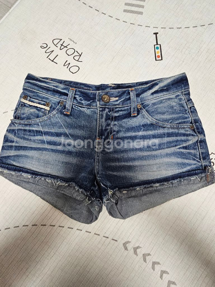 26사이즈청반바지--1