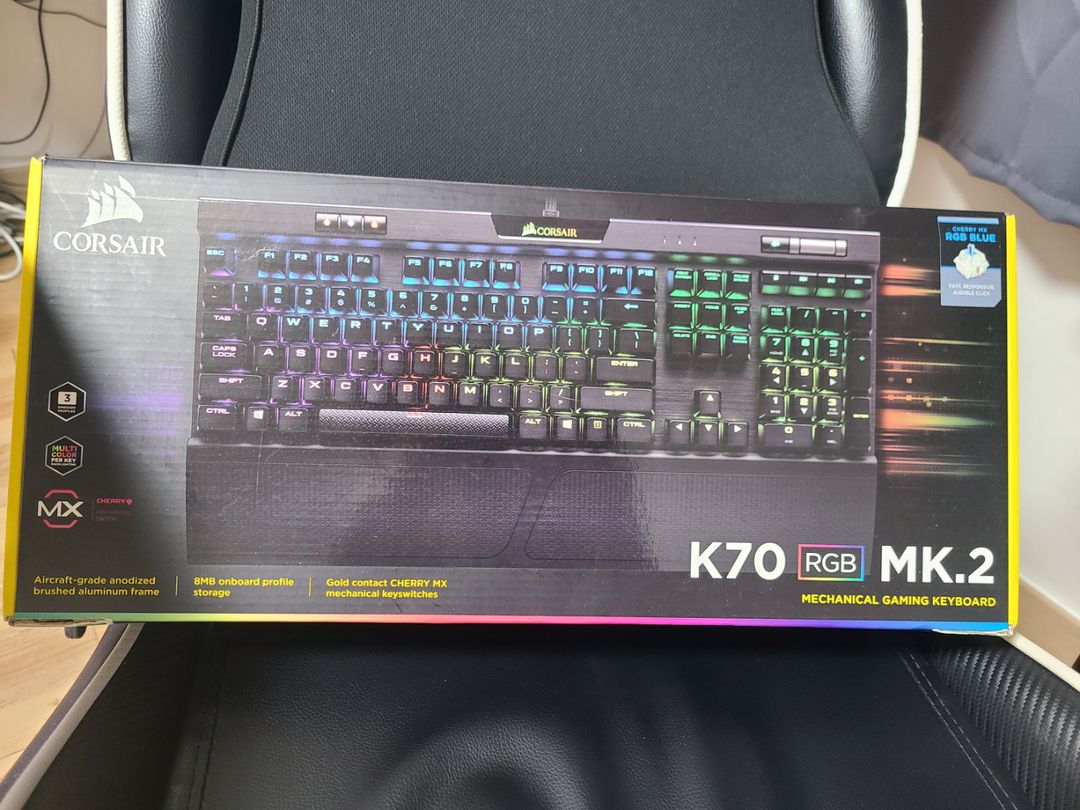 커세어 K70 RGB MK.2