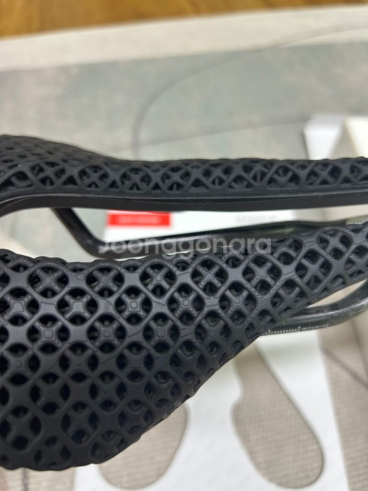 selle italia SLR BOOST 3D카본안장--6
