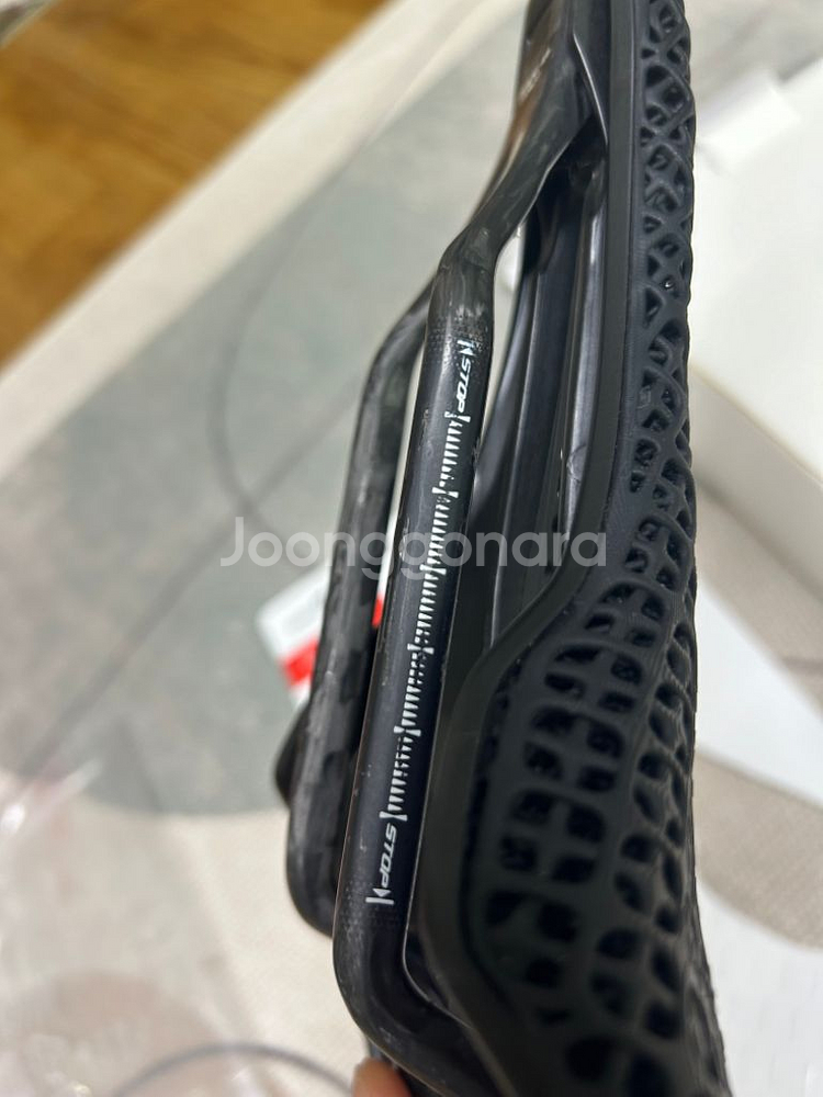 selle italia SLR BOOST 3D카본안장--4