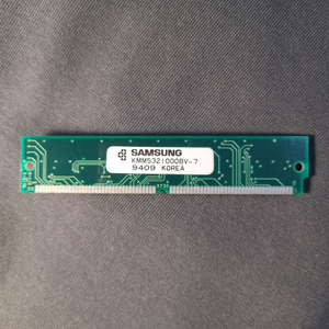 SAMSUNG KMM532 ram