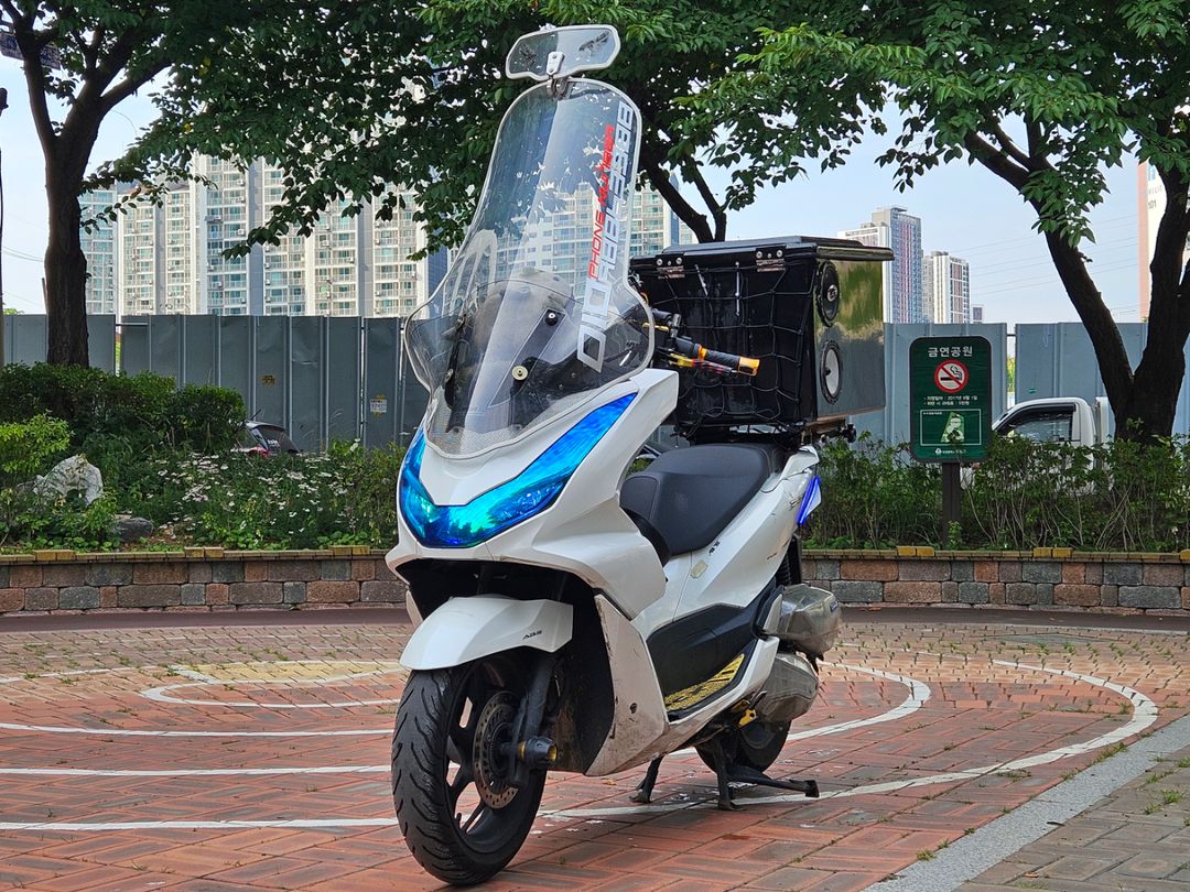 pcx125 22년식