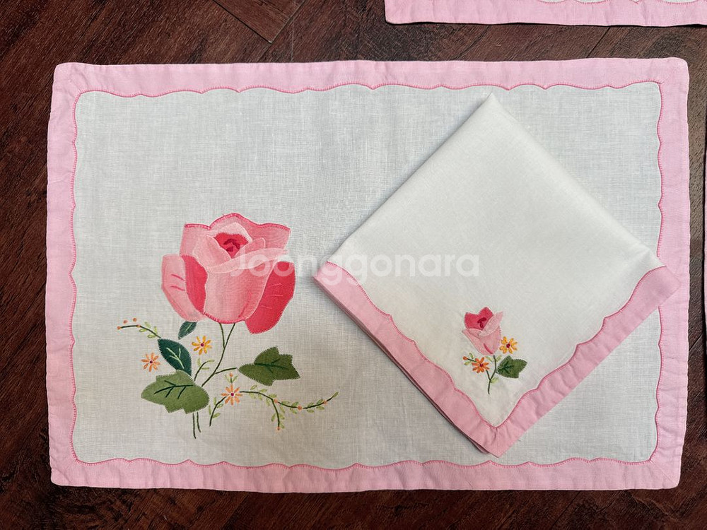 프랑스 빈티지 핑크 자수 식탁매트 냅킨 세트--6
