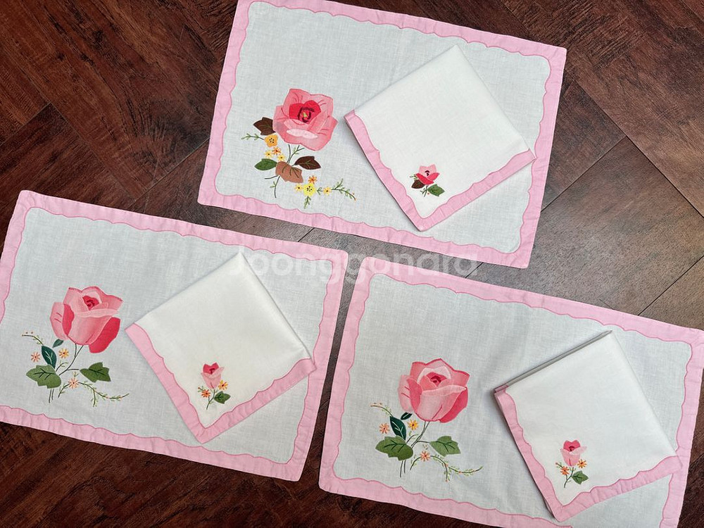 프랑스 빈티지 핑크 자수 식탁매트 냅킨 세트--9