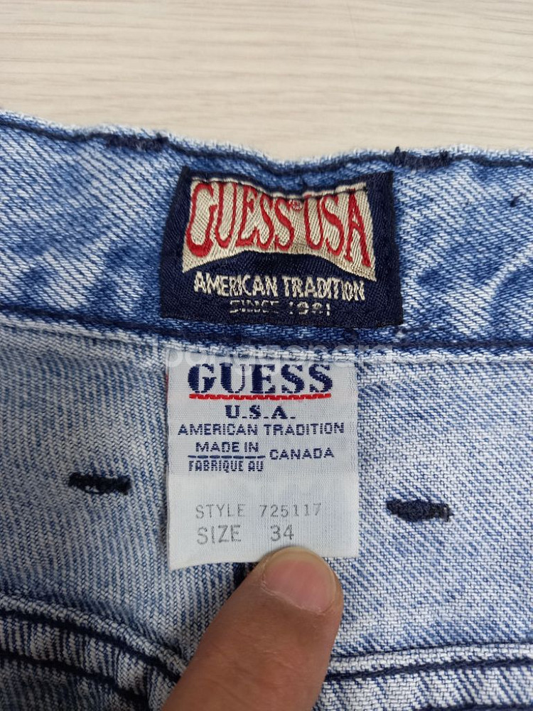 36 GUESS 캐나다 버튼플라이 일자진 365--6