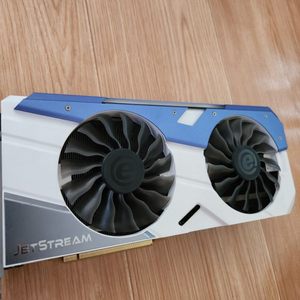 이엠텍 1080ti 슈퍼 제트 스트림 11G 팝니다.