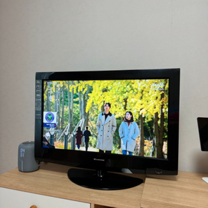 LG Xcanvas 32인치 TV