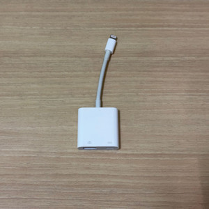 Apple Lightning Digital AV 어댑터