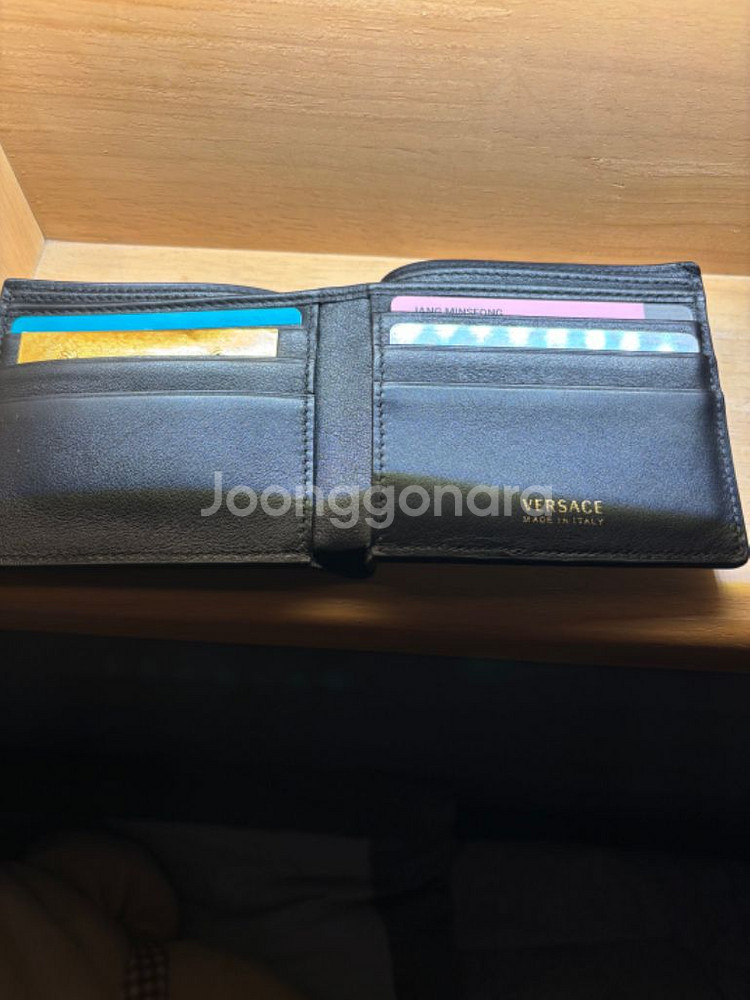 베르사체 지갑--1