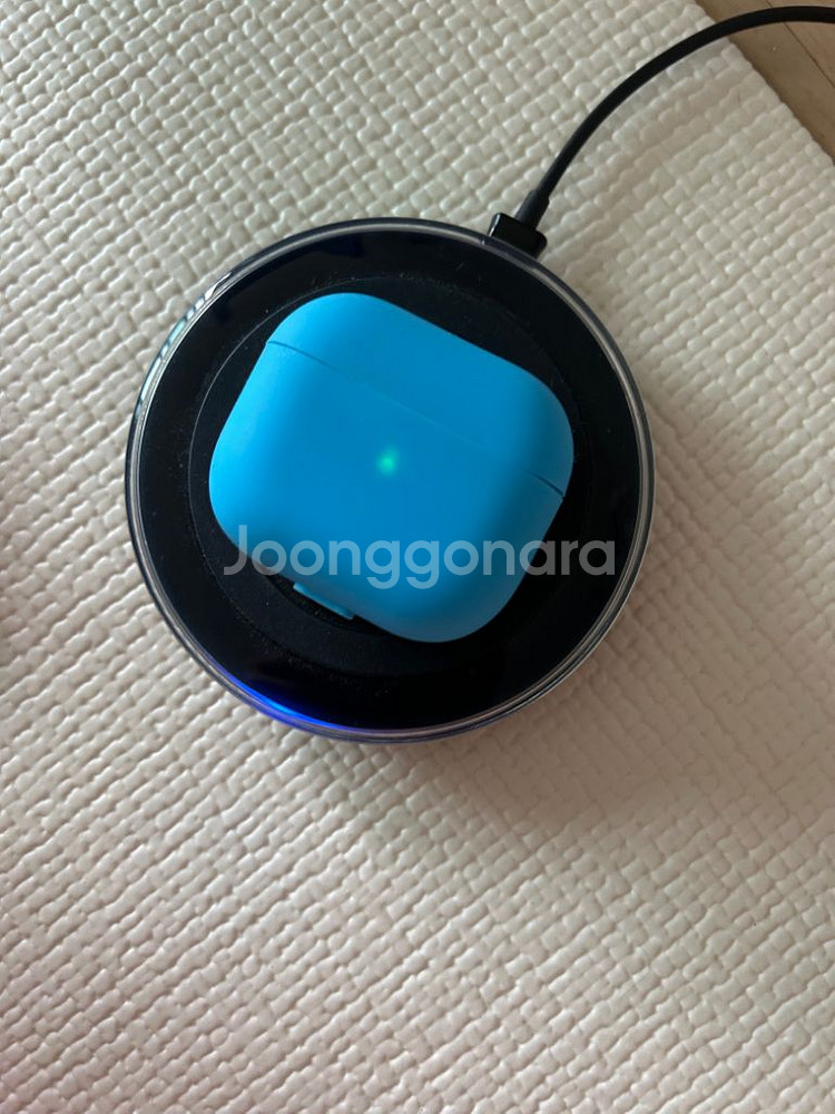 삼성 무선충전기 / 샤넬 보조 배터리--2