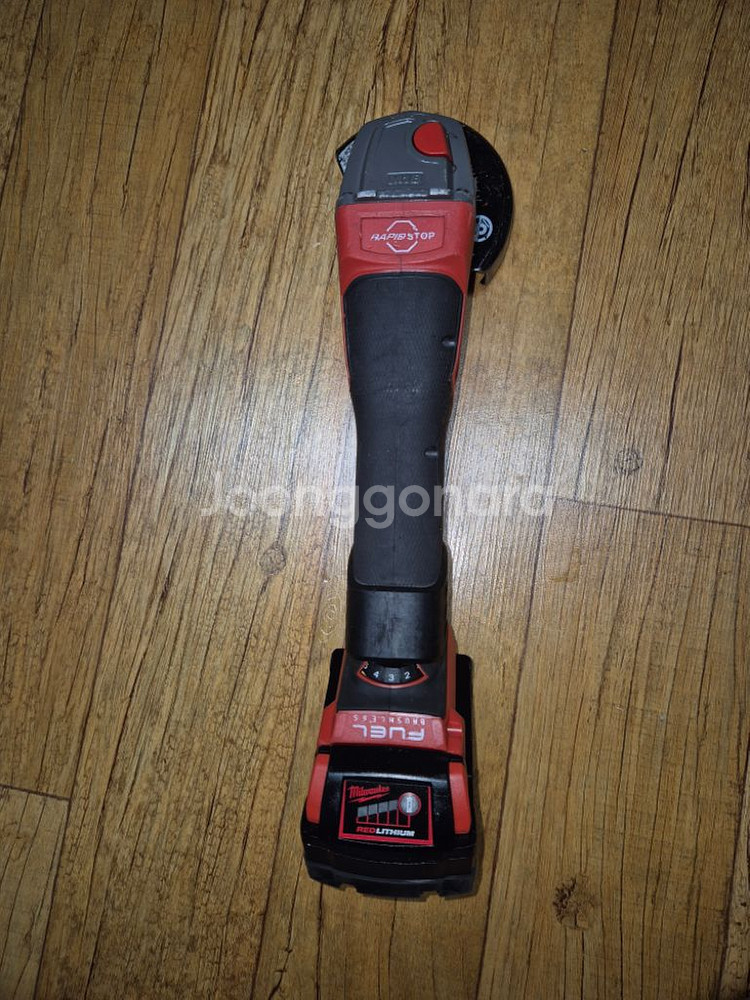 밀워키 충전그라인더 M18 FSAGV100X PDB배터--4