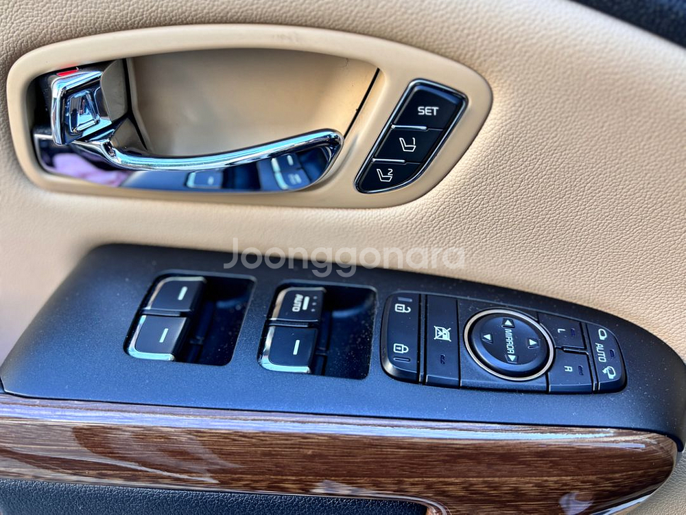 올뉴 카니발 하이리무진 노블레스 가솔린(18년형)--4