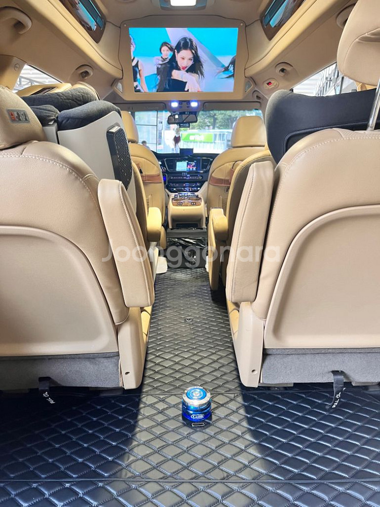 올뉴 카니발 하이리무진 노블레스 가솔린(18년형)--9