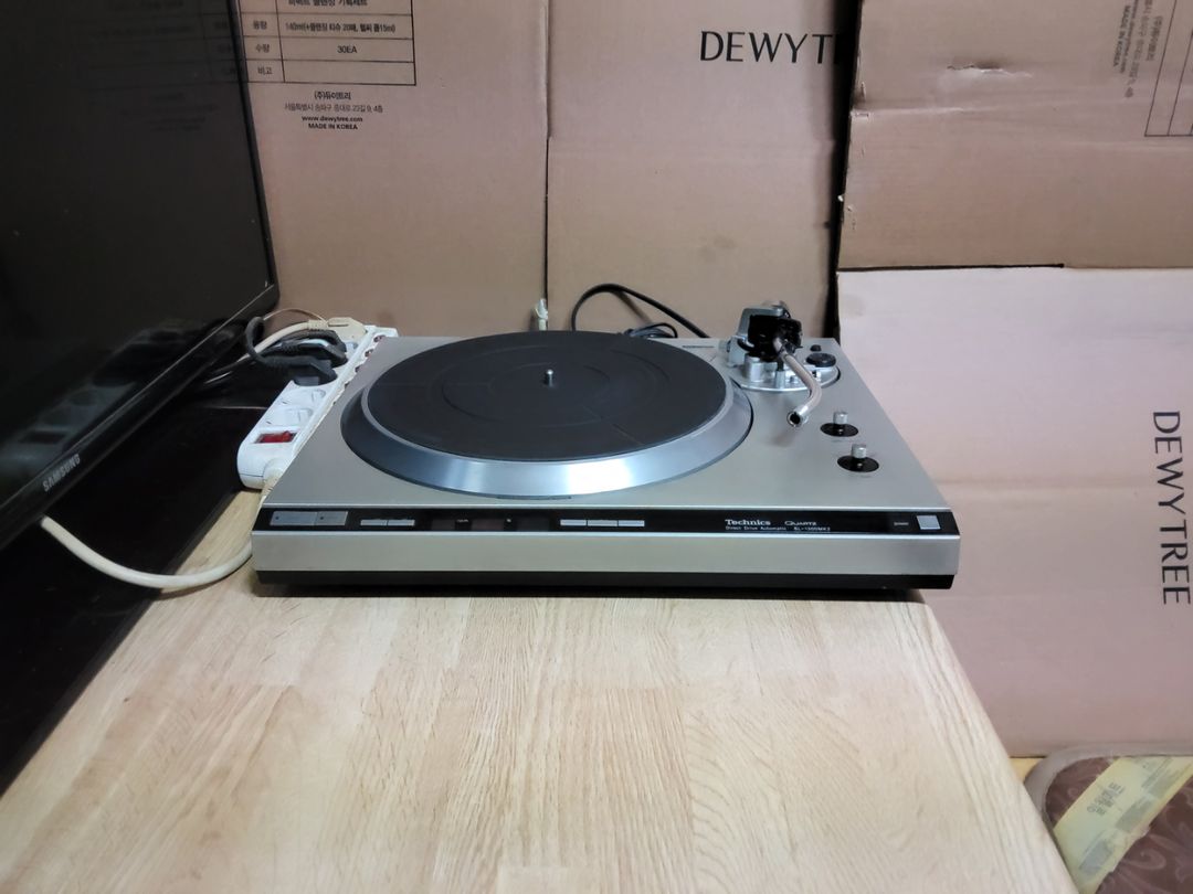 테크닉스 SL 1300 MK2 LP턴테이블 오디오 앰프