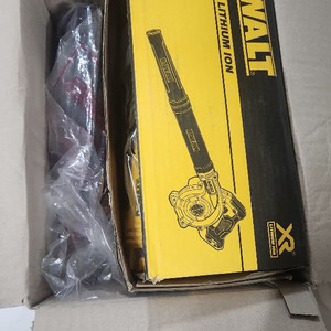 디월트DEWALT 20V송풍기 배터리2개 (미사용)급처