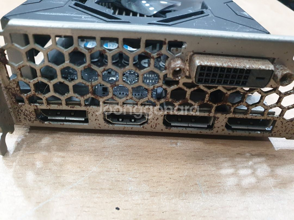 지포스 GTX 1060 3G 그래픽카드 화면안뜸--2