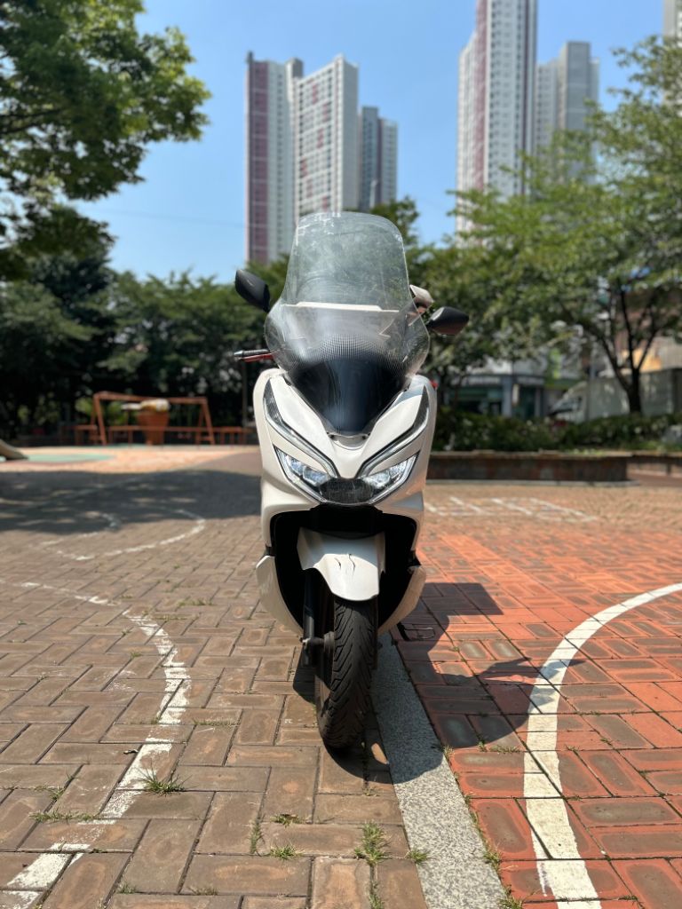 pcx125 20년식 판매합니다