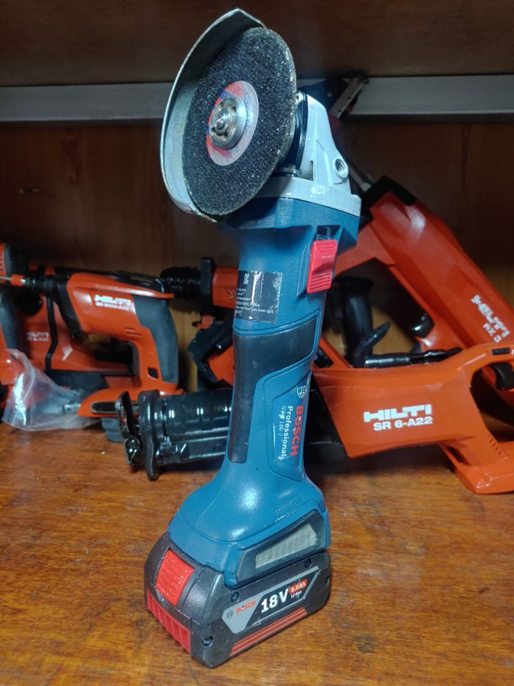 보쉬충전그라인더 GWS 18V-7브러쉬리스모터 이미지