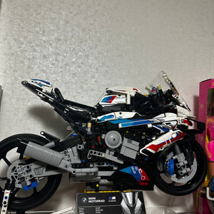 레고 테크닉 BMW M 1000 RR 42130