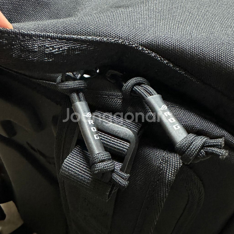 asus rog 백팩 16인치 수납--5