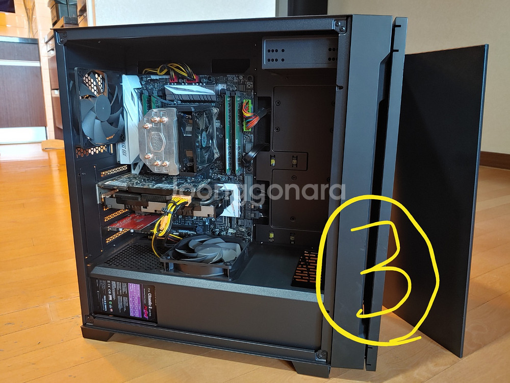 PC데스크탑 4대 판매. 개별, 묶음판매 가능--4