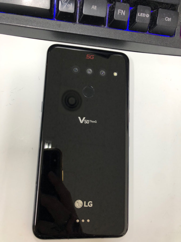 LG V50 블랙 128G 무잔상급+부분파손폰+기능정상