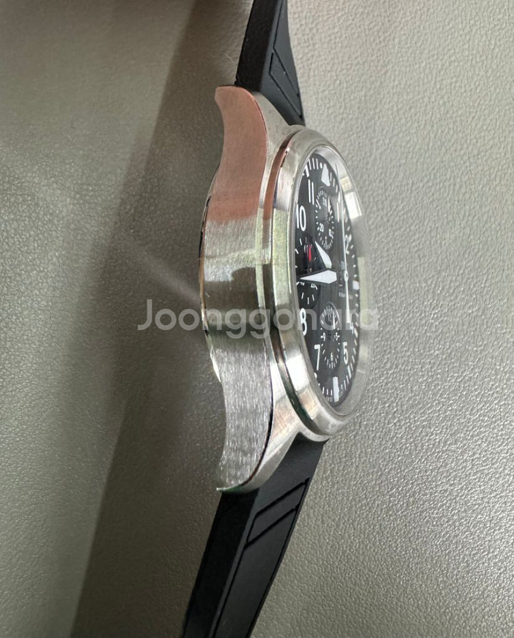 IWC 파일럿 크로노그래프 스틸--4