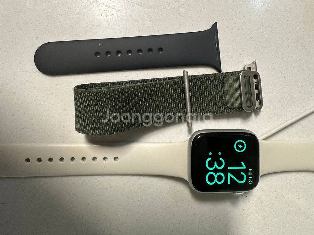 애플워치 SE2 44mm 셀룰러--1