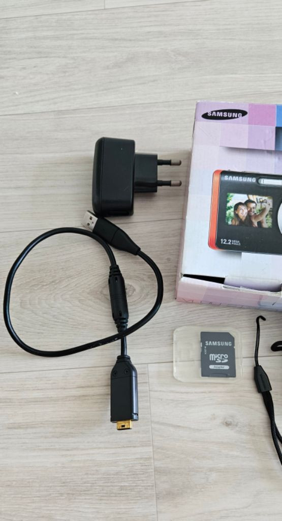 삼성 VLUU ST550 디지털카메라 박스셋--2