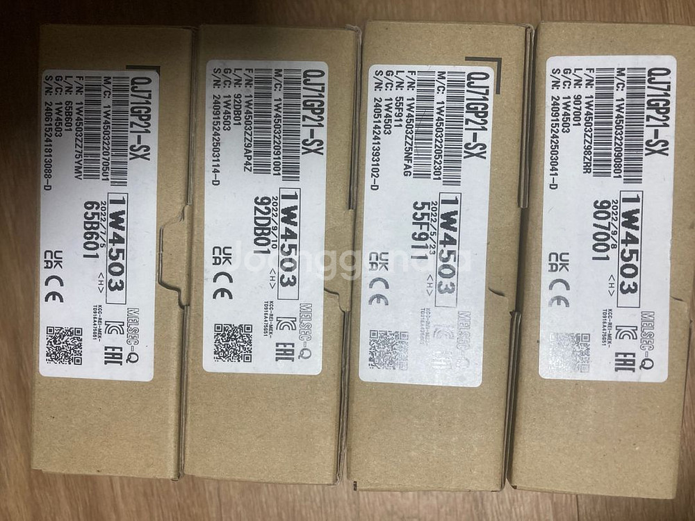 미쓰비시 MITSUBISHI Q-PLC 팔아요--1