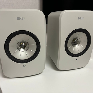 KEF LSX2 LT 스톤화이트 + P1 데스크패드