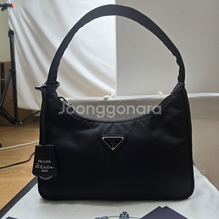 프라다 나일론 테수토 호보백--1