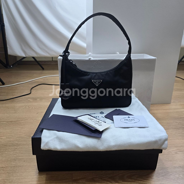 프라다 나일론 테수토 호보백--0