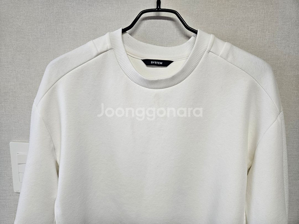 시스템옴므 맨투맨 100사이즈 팝니다.--1