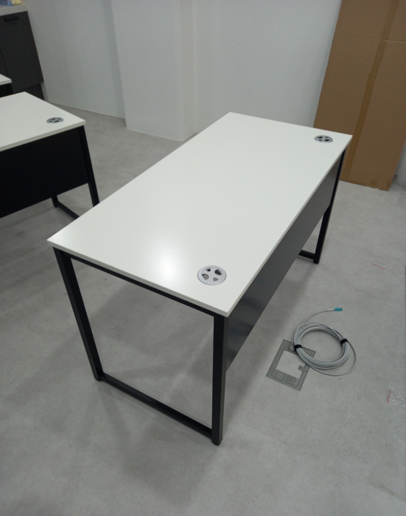 책상,사무의자,회의용의자,탁자,테이블