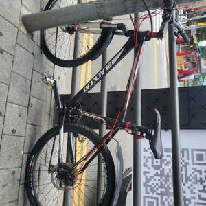 [삼천리자전거]블랙캣 임팩트 콤프 MTB 자전거 팝니다