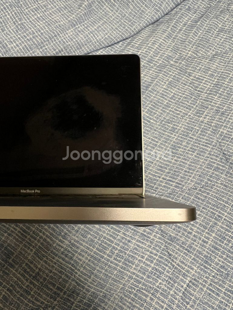맥북프로 13인치 2020 m1 팝니다(8g 256g)--3