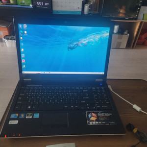 LG X-NOTE R590