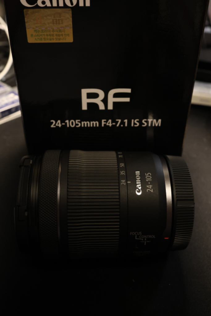 캐논 RF 24-105 F4-7.1 IS STM