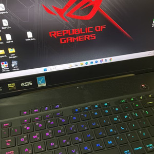 ASUS GU502G 240hz 게임용 /싸게 급처분