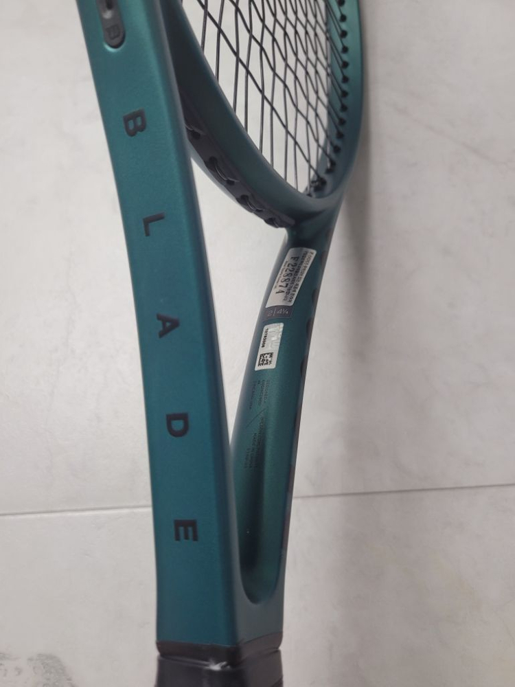 윌슨 블레이드 100L V9 G2 285g 2그립.--2