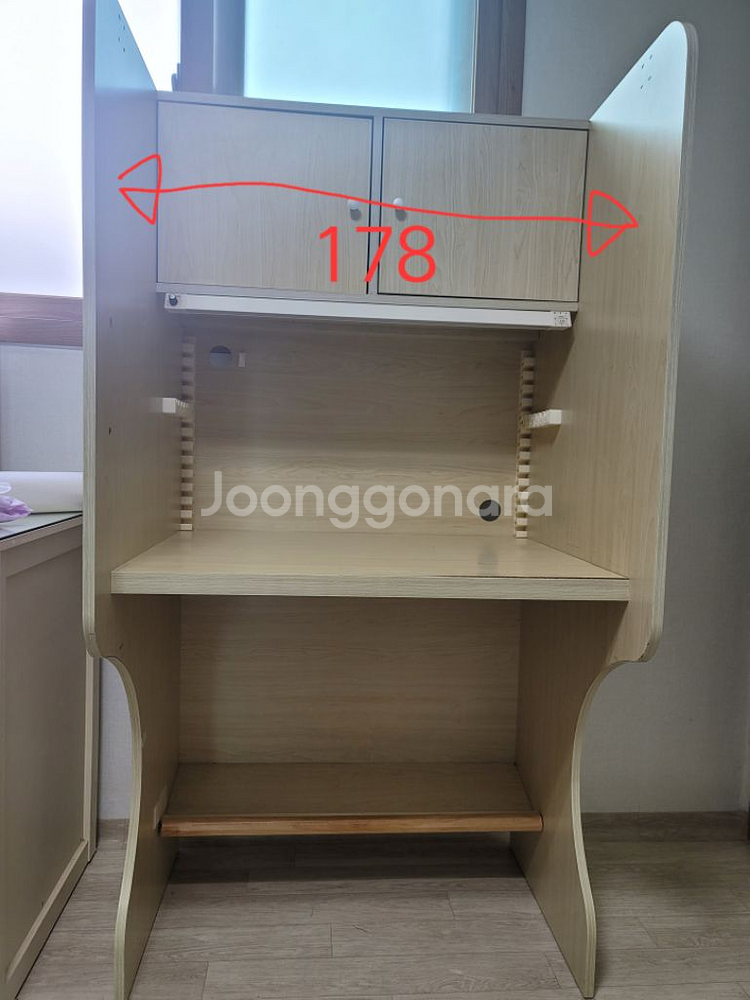 합격 공무원 수험생 독서실책상(해체완료)--1