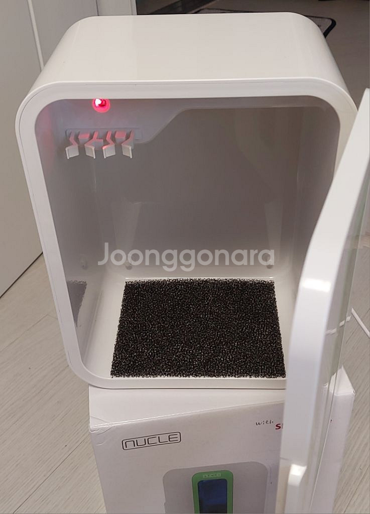 뉴클 무선 멀티 UV-C 살균소독기 팝니다.풀박스--1