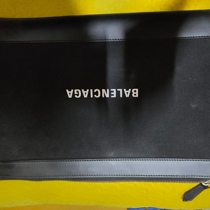 발렌시아가 네이비클립M