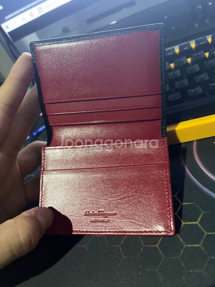 페레가모 명함지갑--2