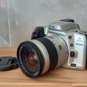 MINOLTA 미놀타 303si Super 필름카메라