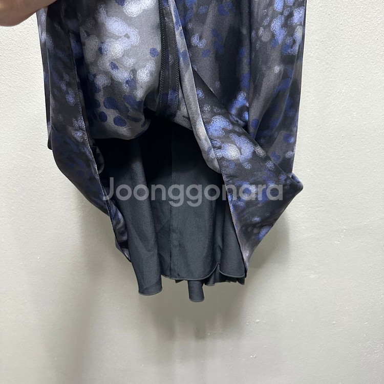 아르마니 꼴레지오니 패턴 디테일 원피스--7