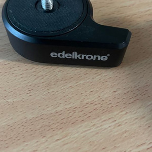 에델크론 Edelkrone Quick Release