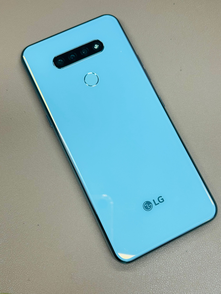 LG Q51 LGU+ 화이트 32GB 초특가 판매합니다